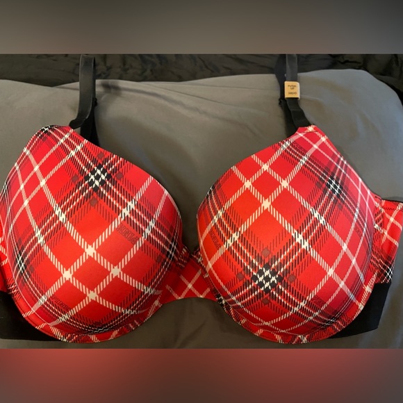 NEW*Victoria’s Secret Red & Black Plaid SALE 38dd - Picture 1 of 9